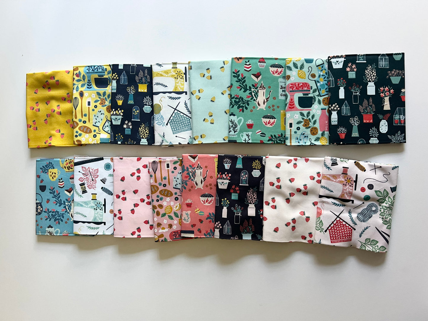 Sunday Afternoon 16 Piece Fat Quarter Bundle